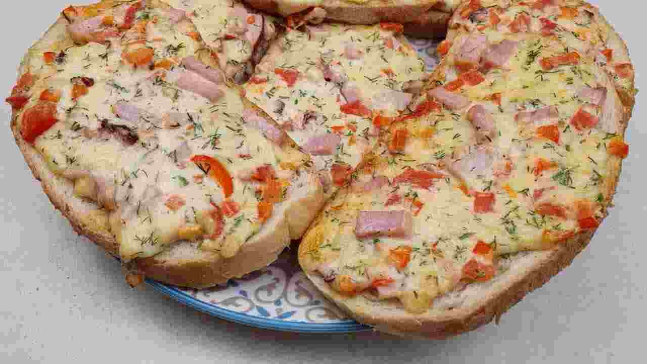 schmandbrötchen vegetarisch ,pizzabrötchen ,aufbackbrötchen pimpen ,partybrötchen einfach ,brötchen überbacken ,winzerbrötchen chefkoch ,baguette mit schmand und schinken ,belegte brötchen mit käse überbacken