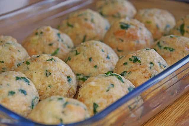 österreichische semmelknödel ,bayrische semmelknödel ,rezepte mit semmelknödel ,uromas semmelknödel rezept ,semmelknödel rolle ,semmelknödel besonders locker ,semmelknödel was dazu ,semmelknödel fränkisch