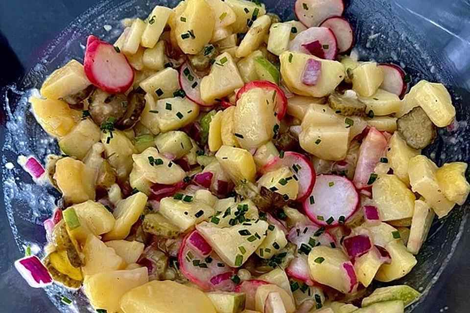 berliner kartoffelsalat mit mayonnaise ,der beste kartoffelsalat ,kartoffelsalat rezept ,kartoffelsalat rezepte ,fränkischer kartoffelsalat ,omas kartoffelsalat essig öl ,kartoffelsalat chefkoch ,sächsischer kartoffelsalat